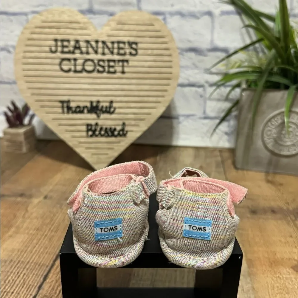 TOMS Shiloh baby Girls SIZE 2 M Pink Multi Twill Glimmer CRAWL Sandals
